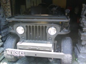 2nd Jeep, front